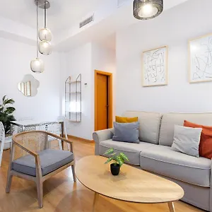 https://holidays2malaga-picasso-area.1costadelsol.com